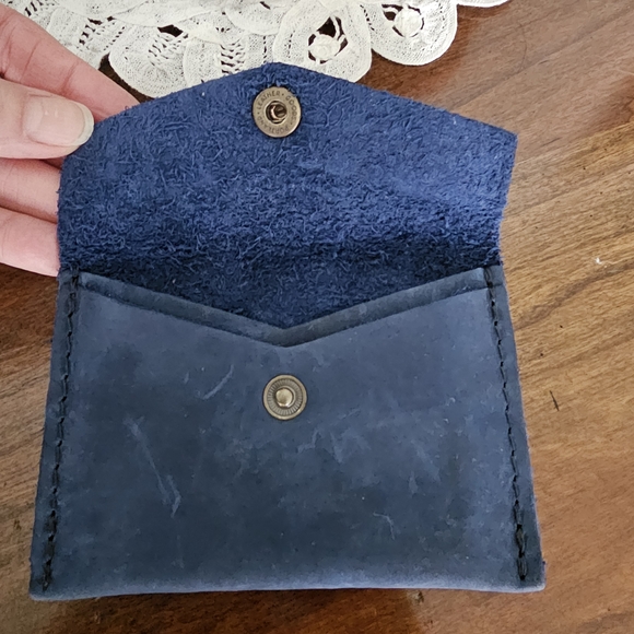 NWOT Portland Leather Card Holder In Deep Water - Picture 3 of 3